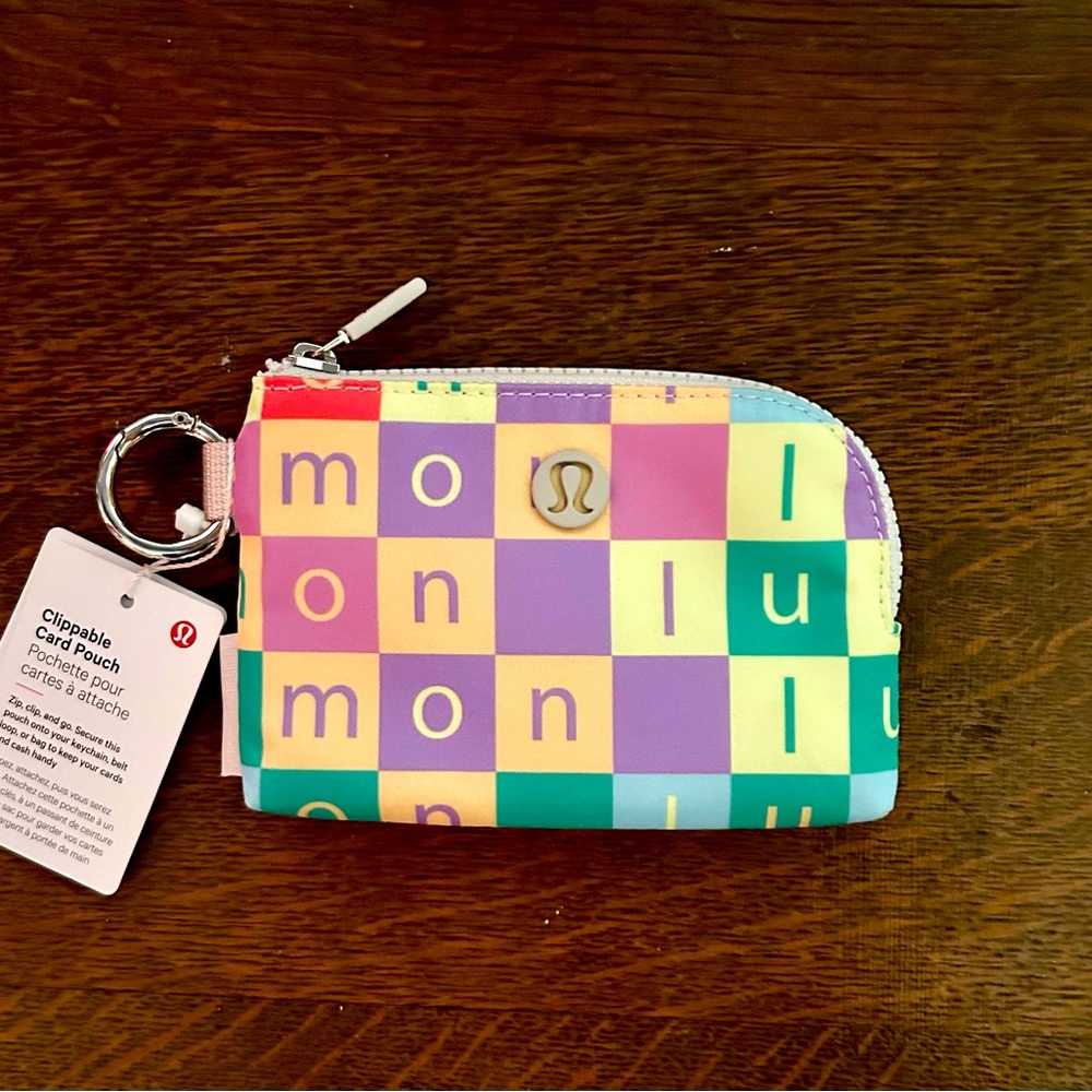 Lululemon Clippable Card Pouch